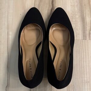 Kelly & Katie Elegant Black Loafers